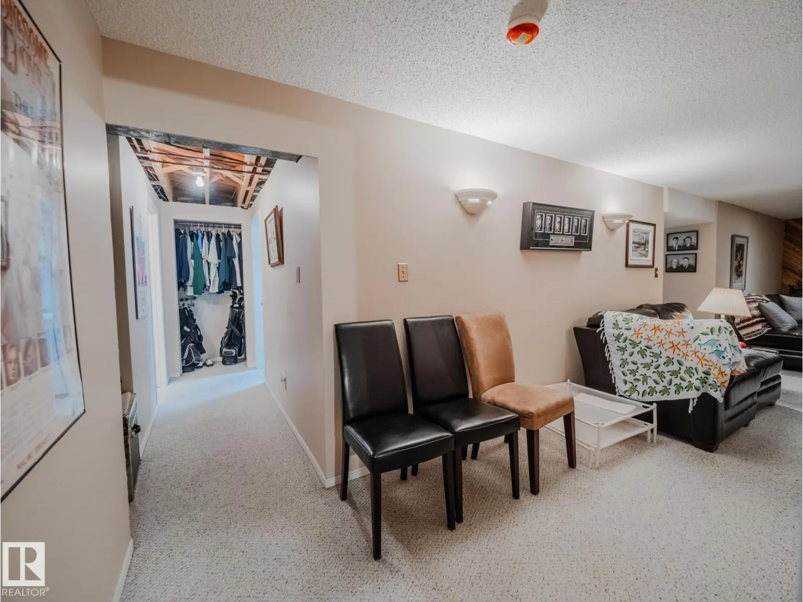 50 FLAGSTONE CR