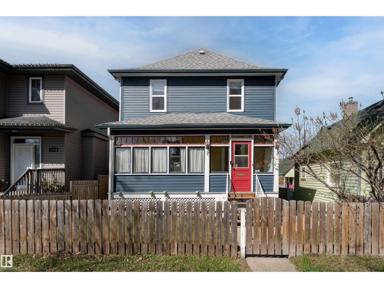 11216 91 ST NW