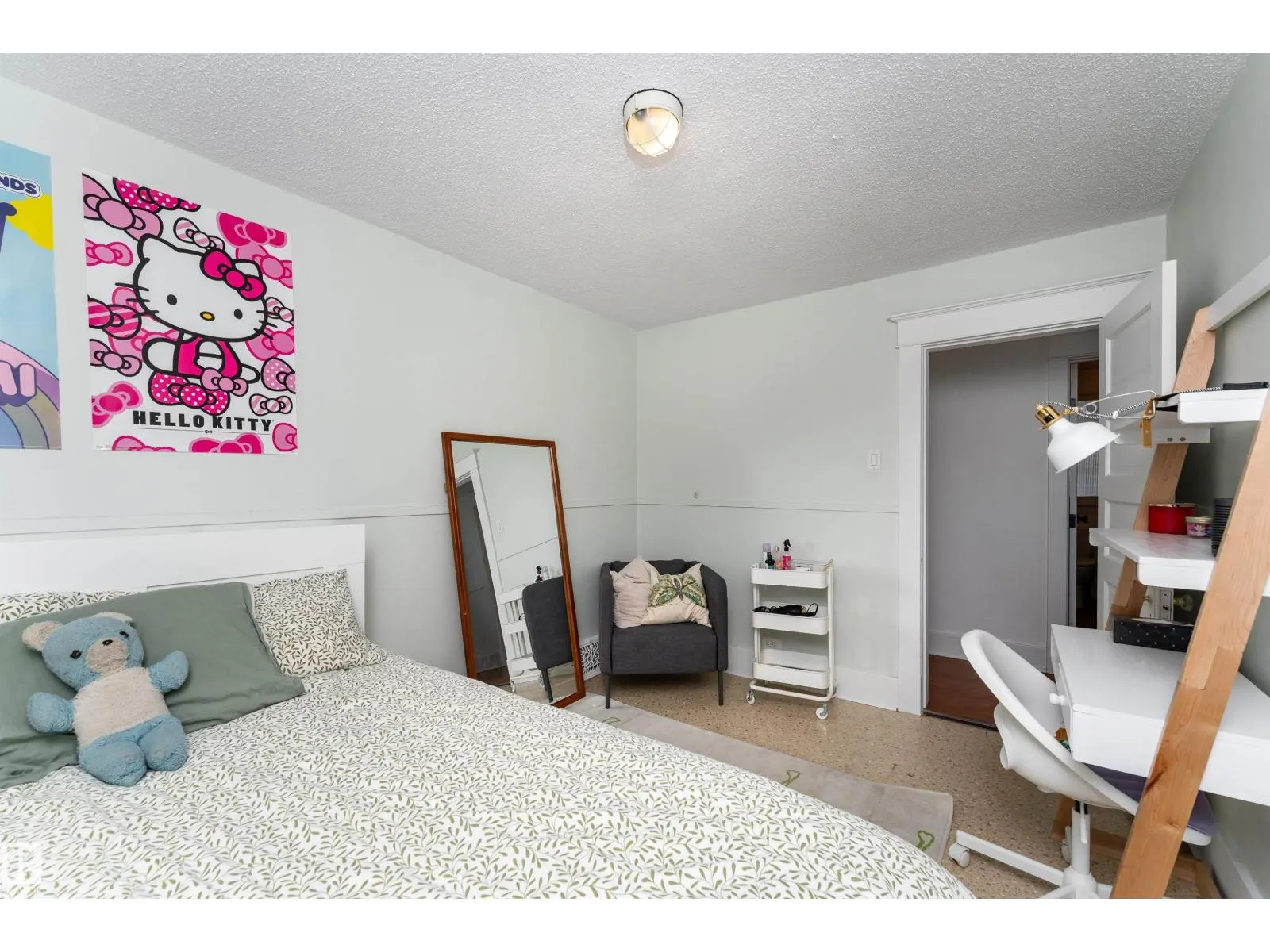 11216 91 ST NW
