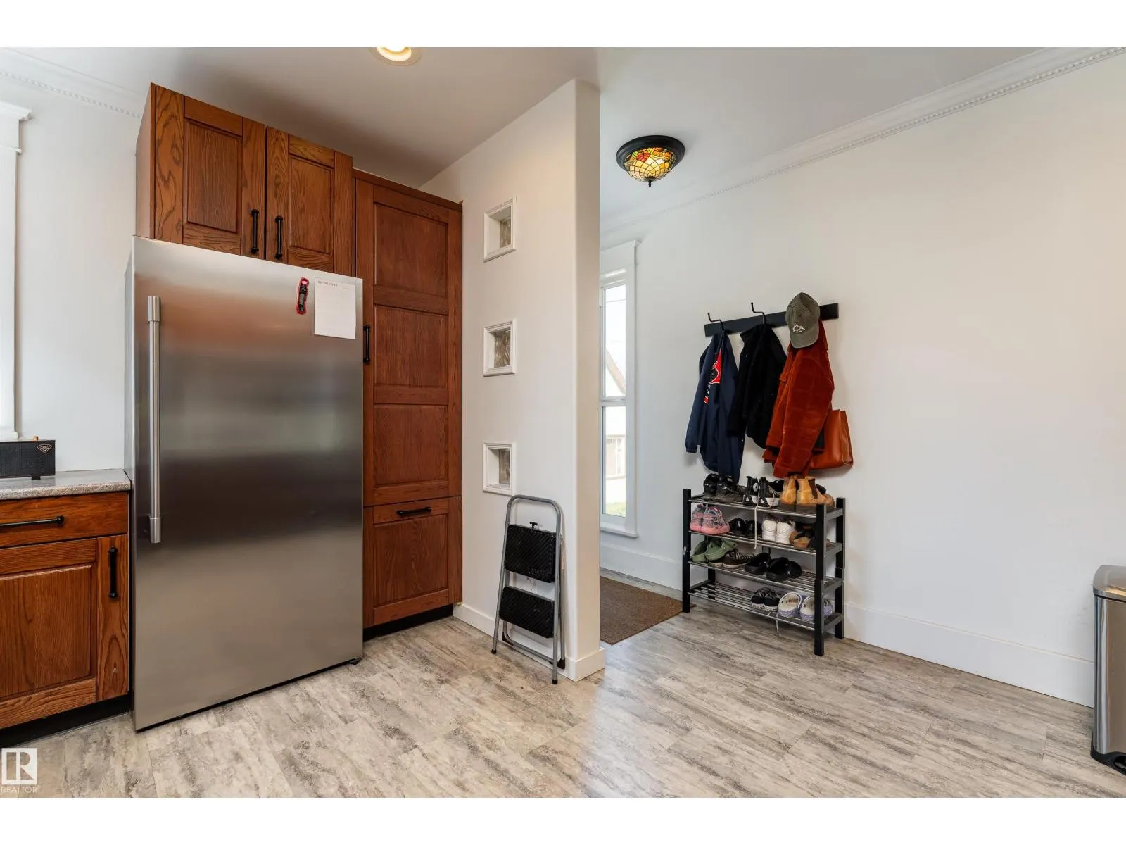 11216 91 ST NW