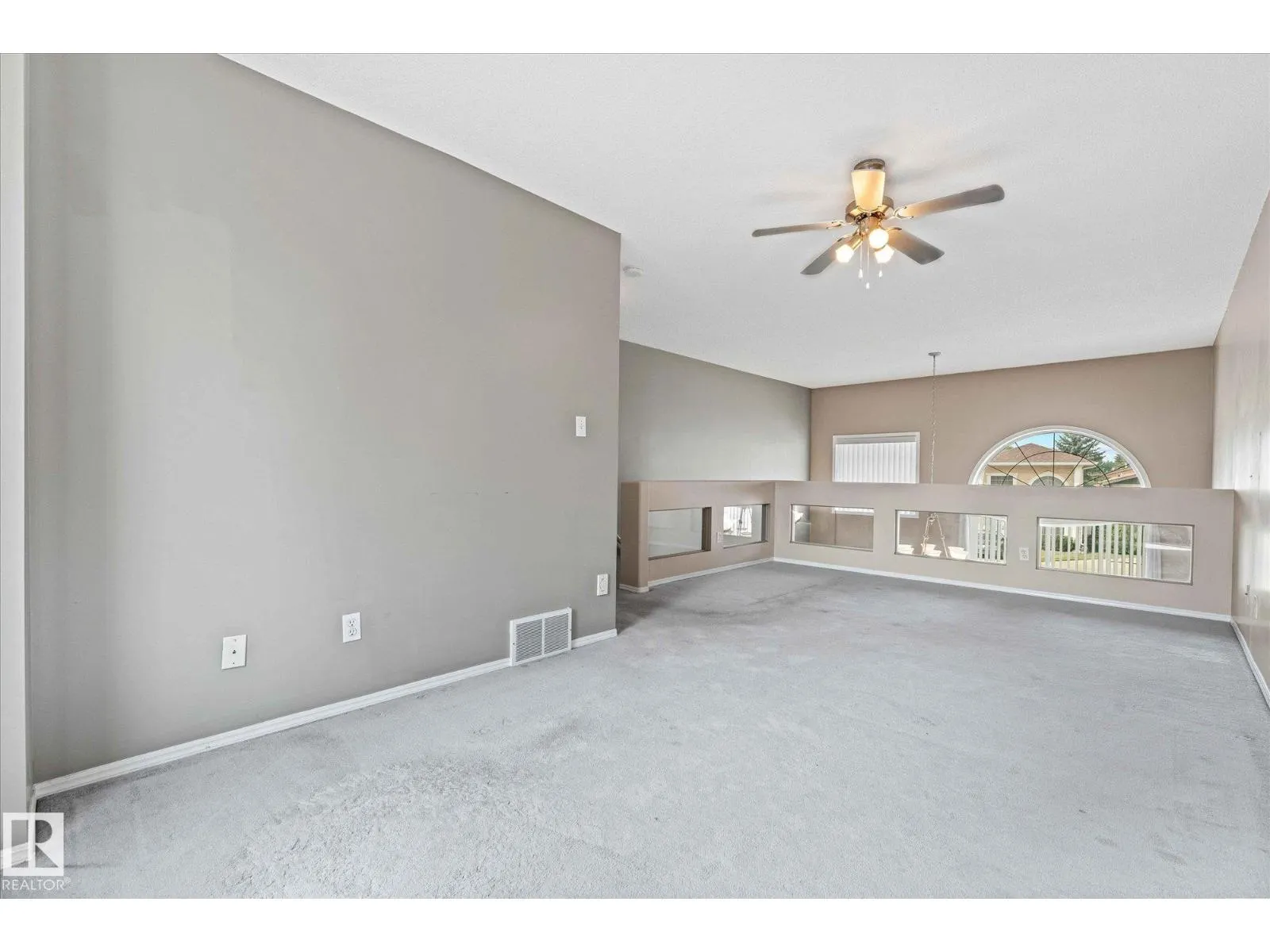 #10 4 Fraser DR