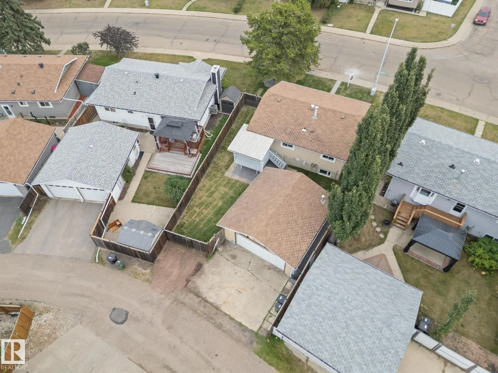 47 CLAREVIEW RD NW