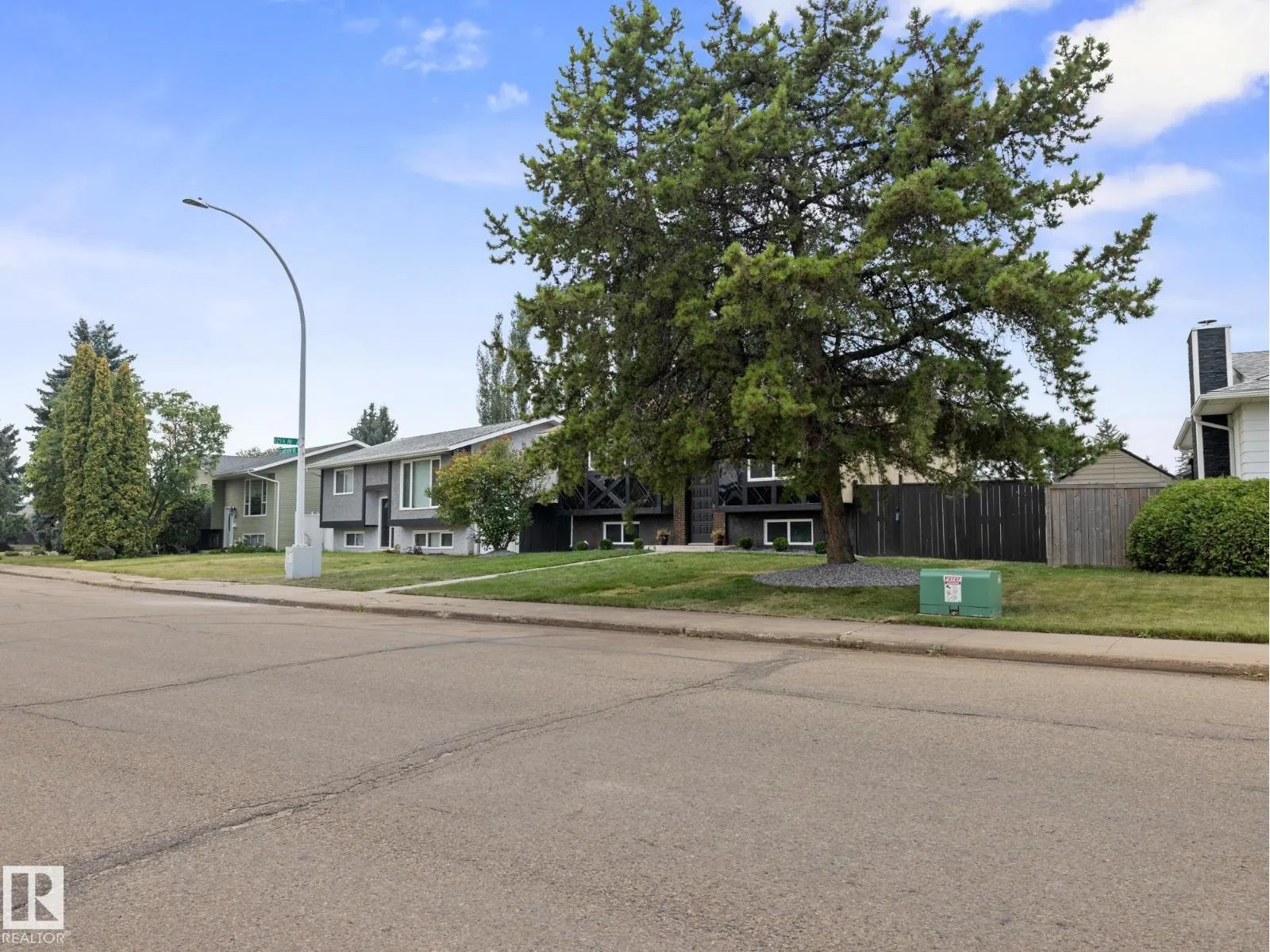 47 CLAREVIEW RD NW