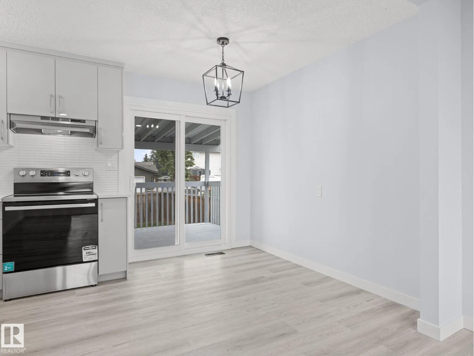 47 CLAREVIEW RD NW
