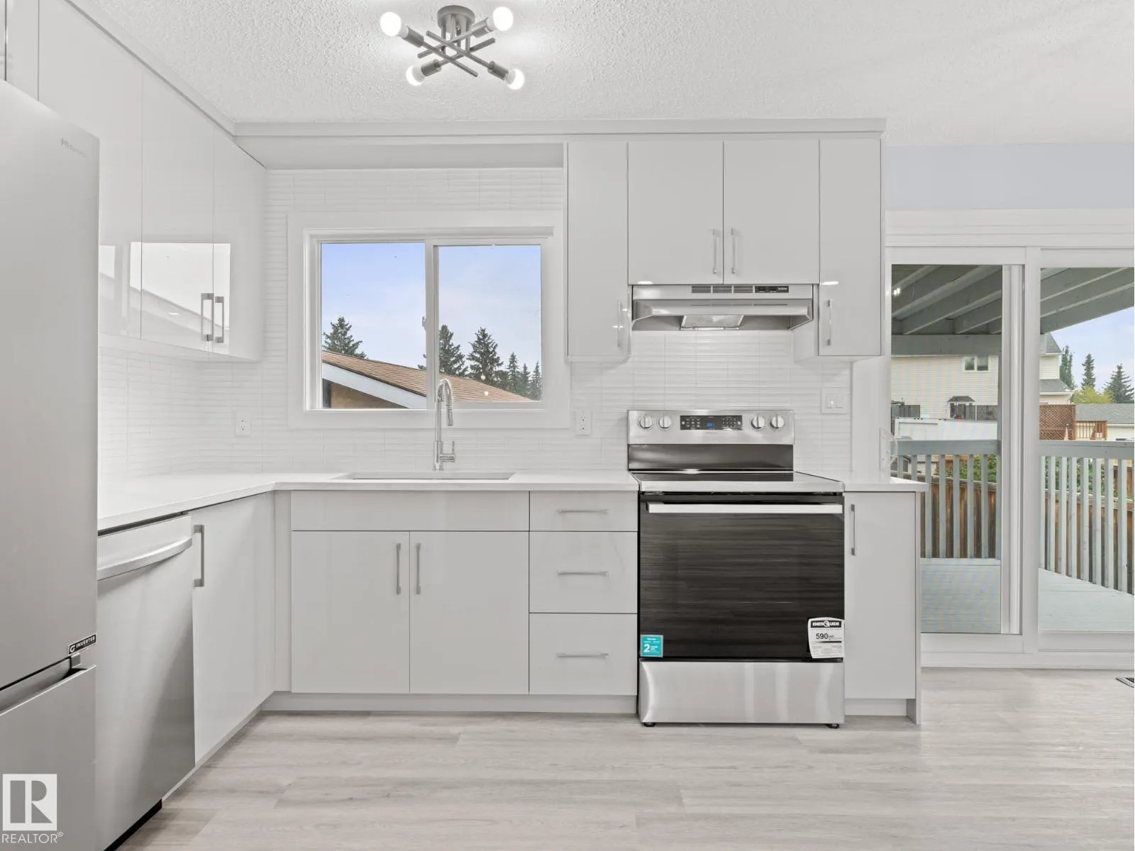 47 CLAREVIEW RD NW