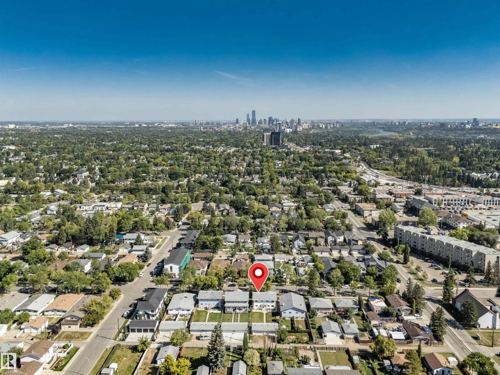 10228 152 ST NW