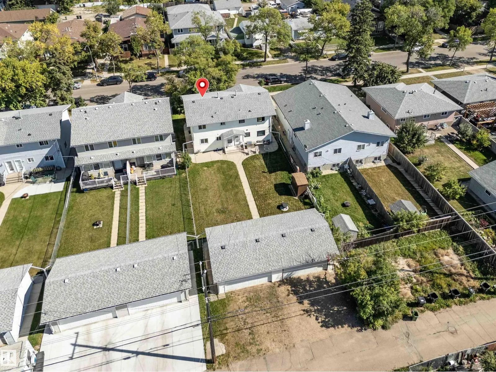 10228 152 ST NW