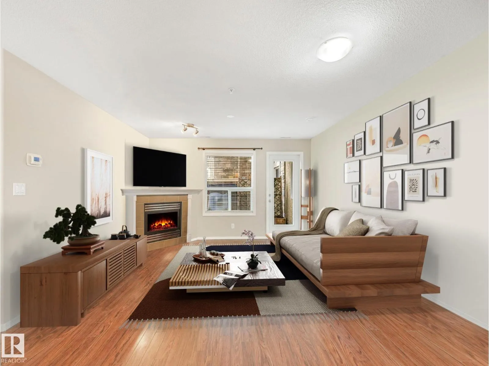 #103 1320 RUTHERFORD RD SW