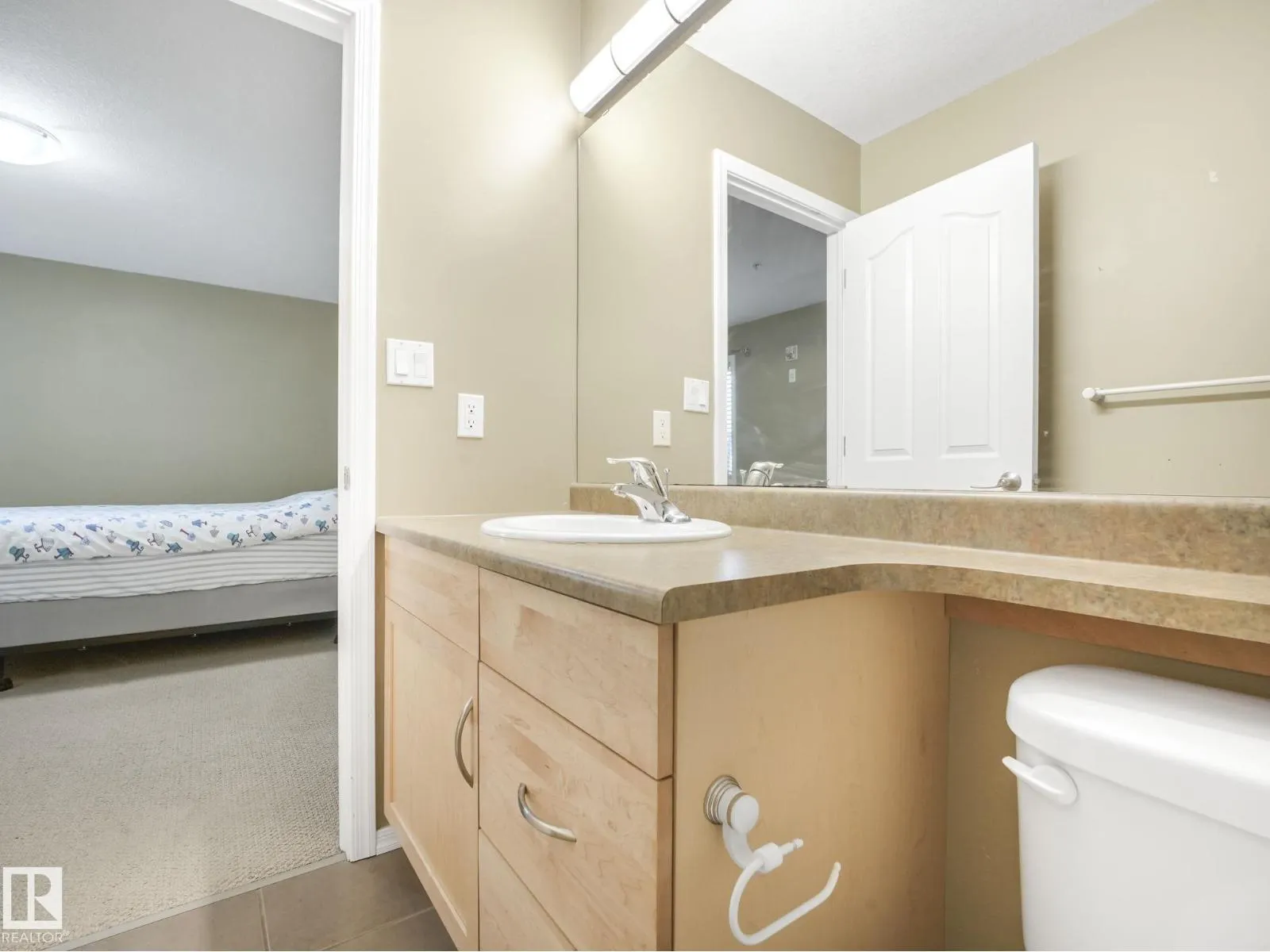 #103 1320 RUTHERFORD RD SW