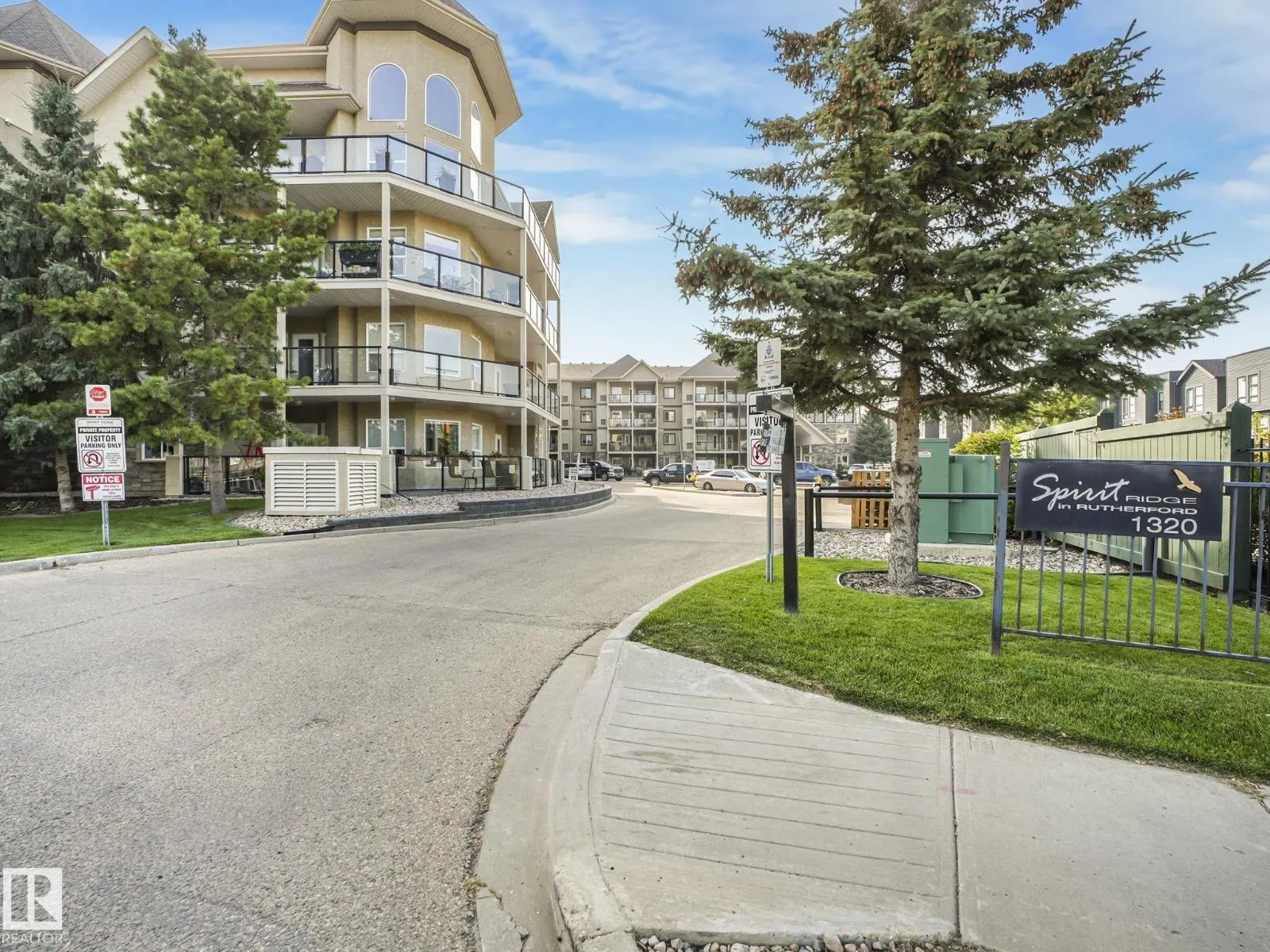 #103 1320 RUTHERFORD RD SW