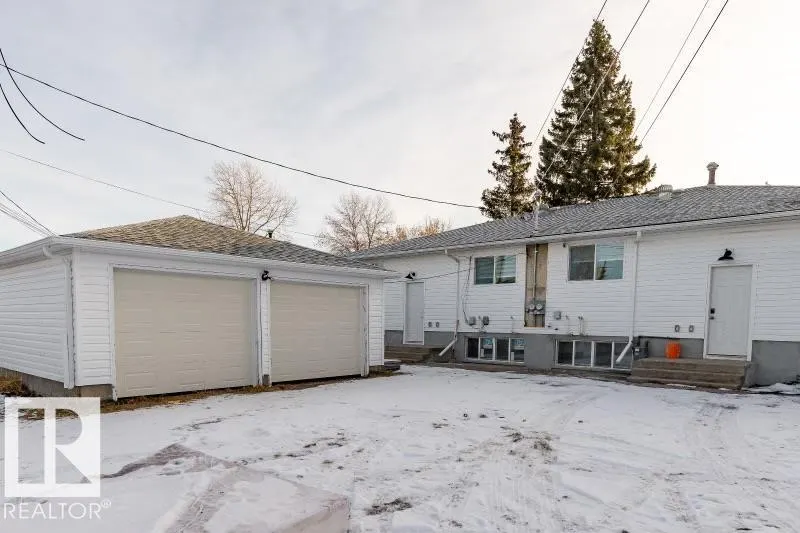 8522/8524 84 AV NW