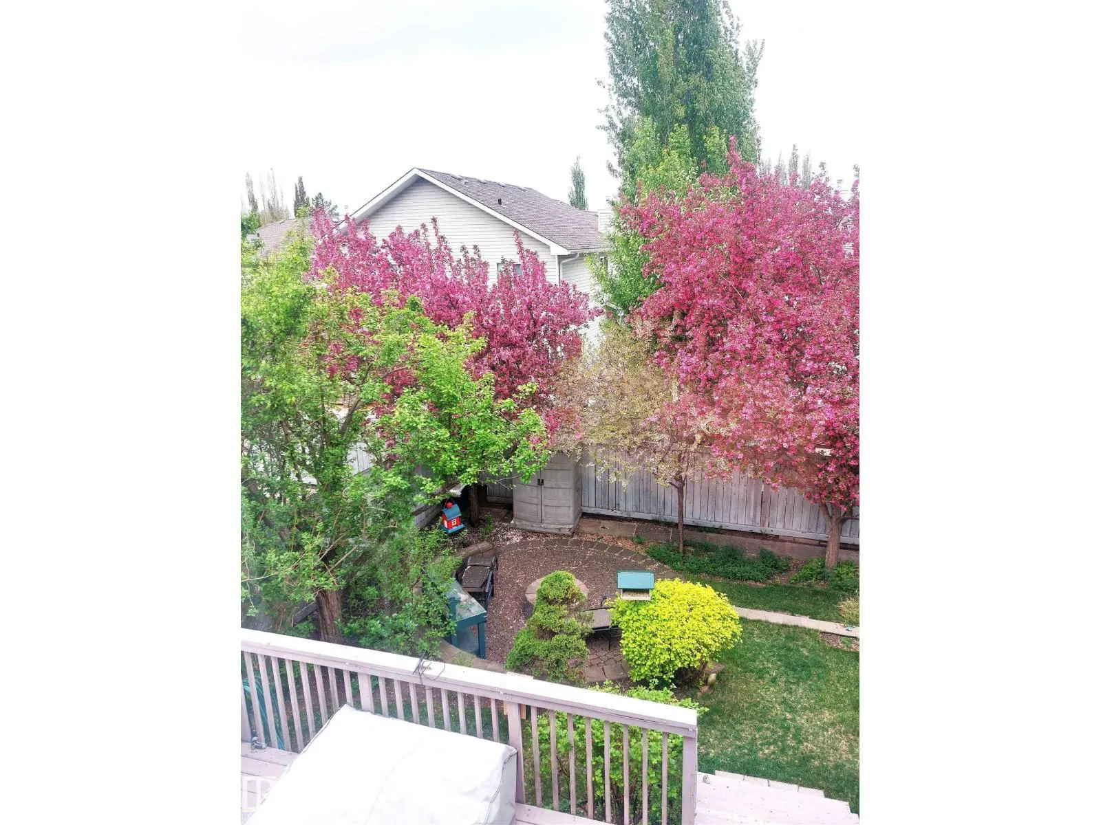 28 KIRKWOOD DR
