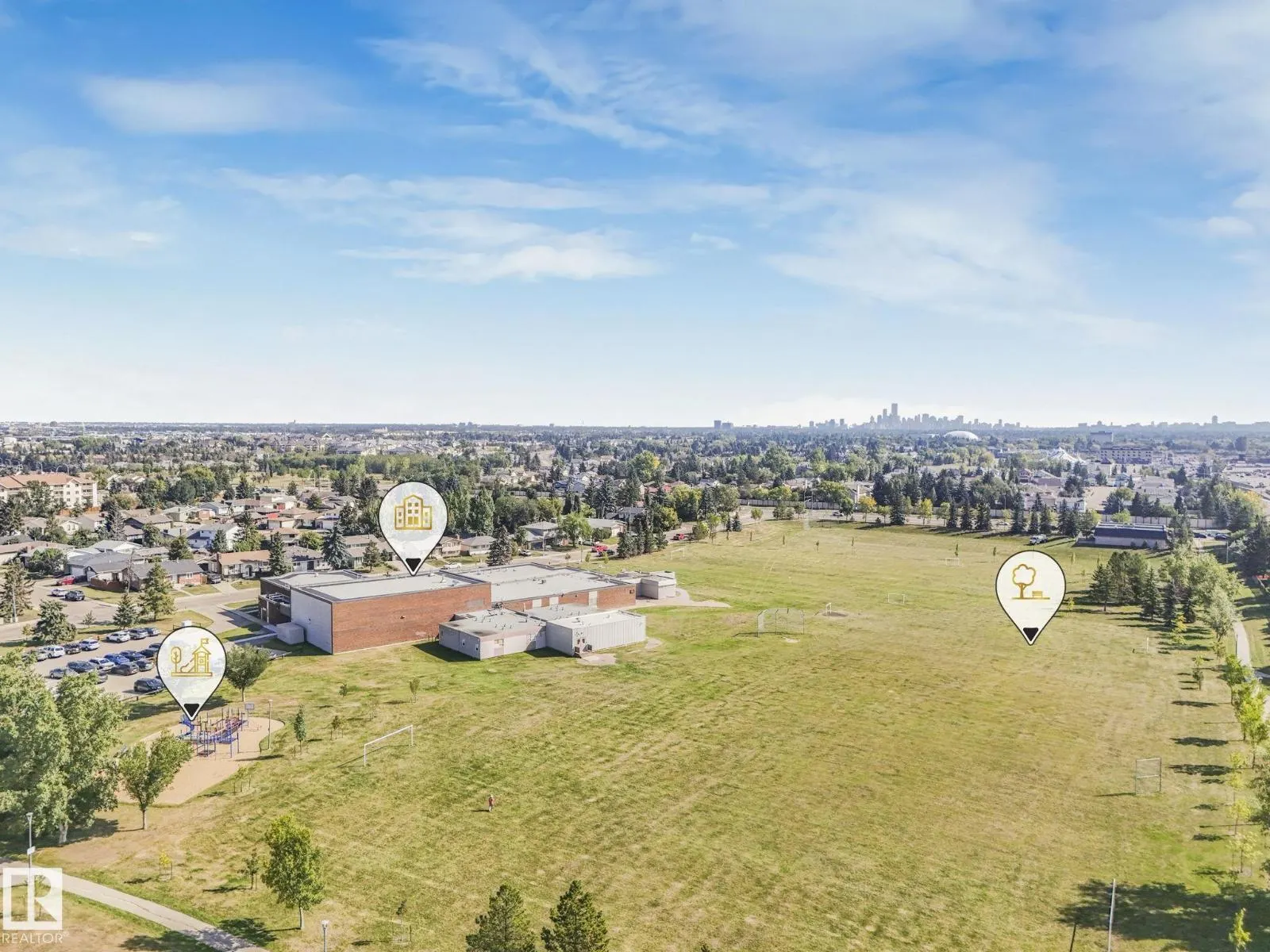 18351 93 AV NW