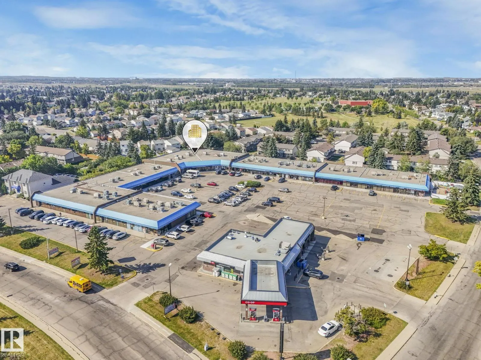 18351 93 AV NW