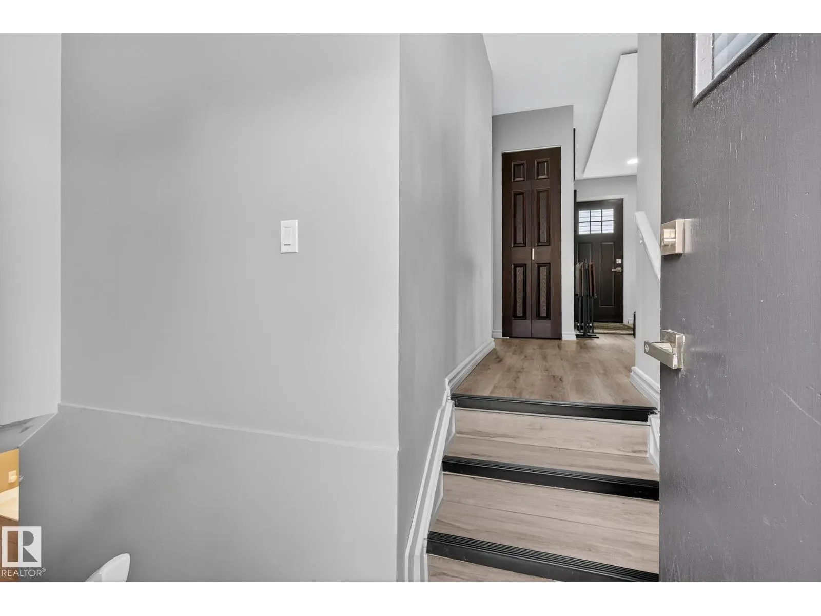 23 LINDEN ST ST