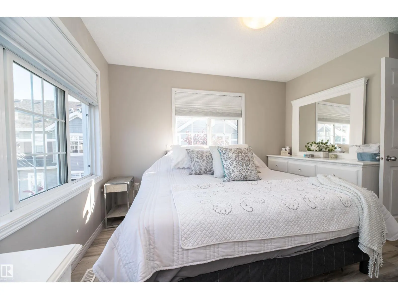 #30 9151 SHAW WY SW