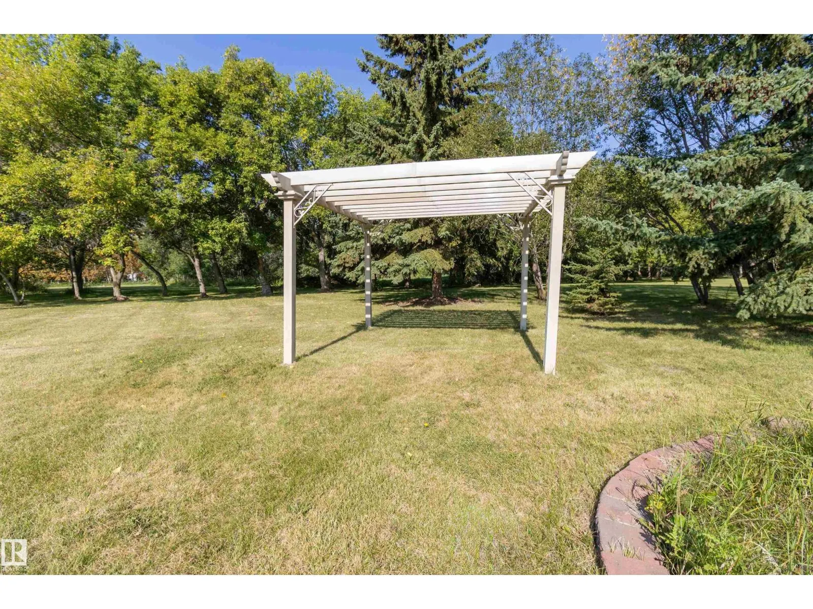 #12 51514 RGE ROAD 261