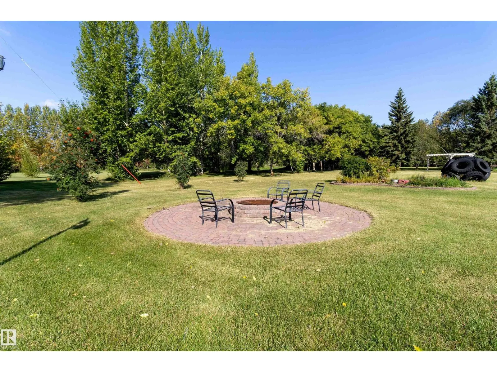 #12 51514 RGE ROAD 261