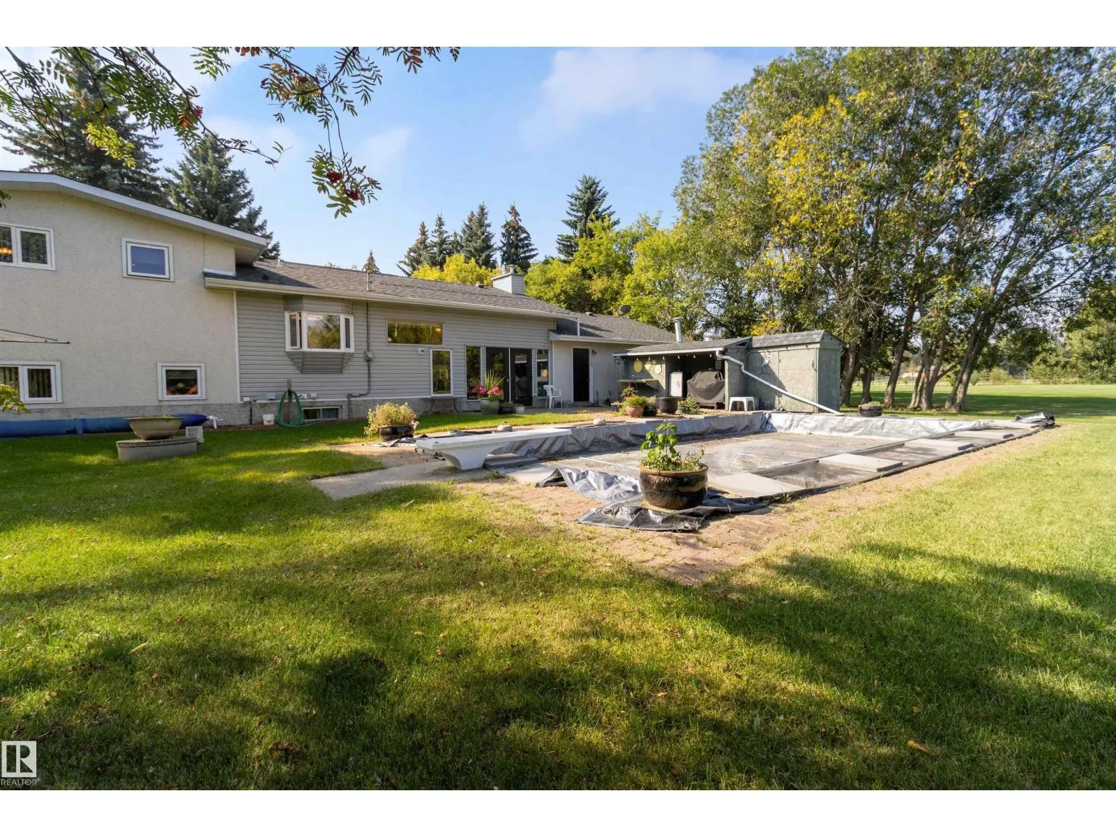 #12 51514 RGE ROAD 261