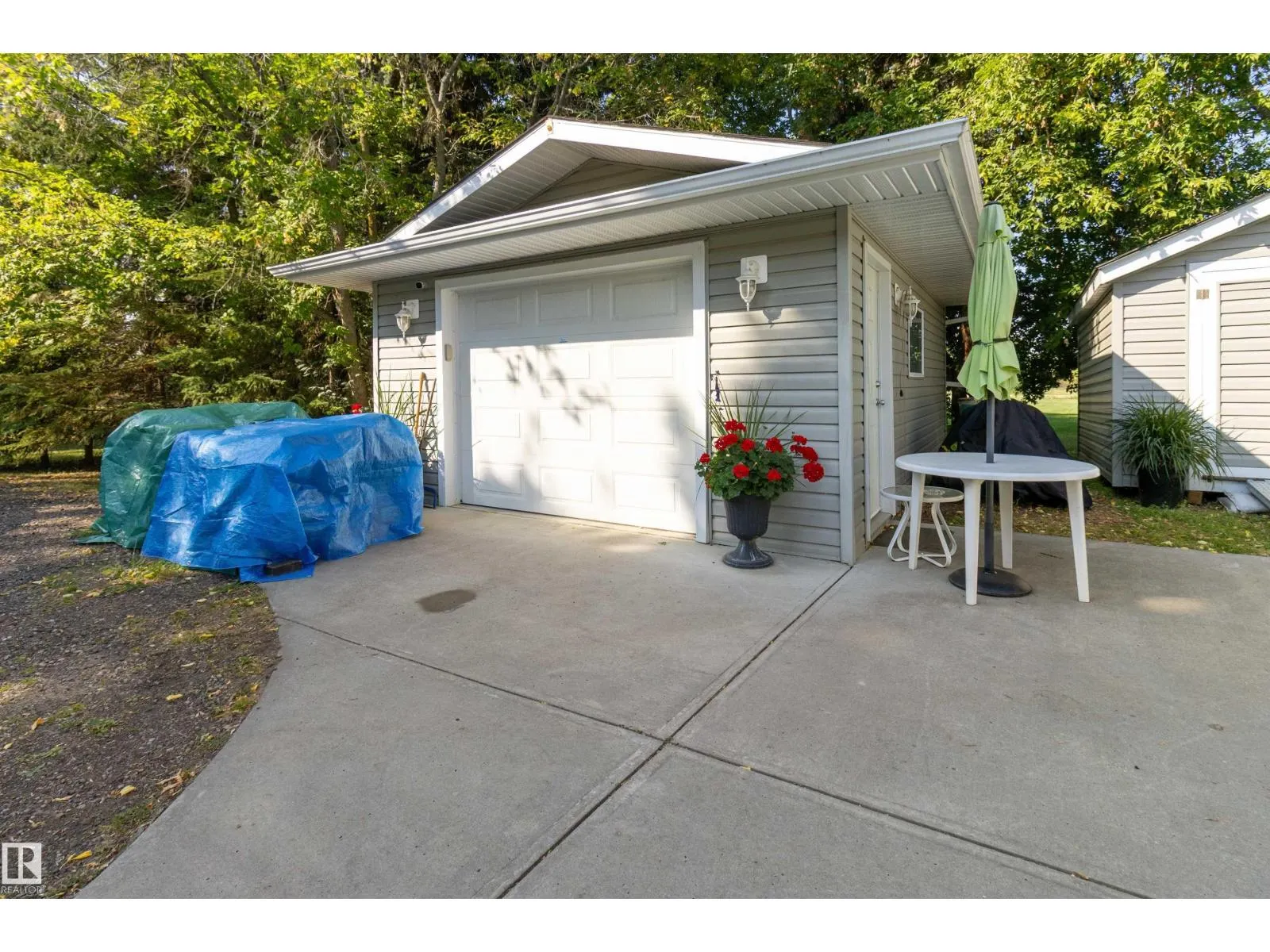 #12 51514 RGE ROAD 261