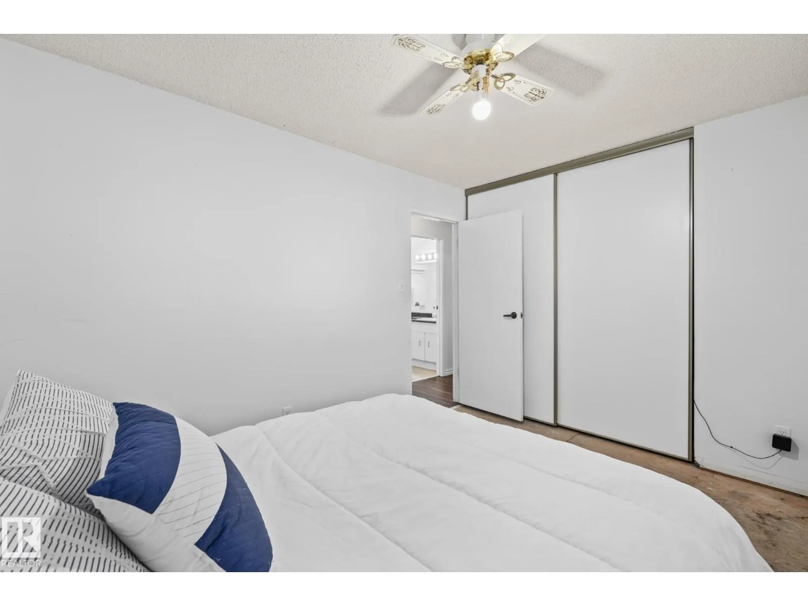 27 PINEVIEW HORIZON VG