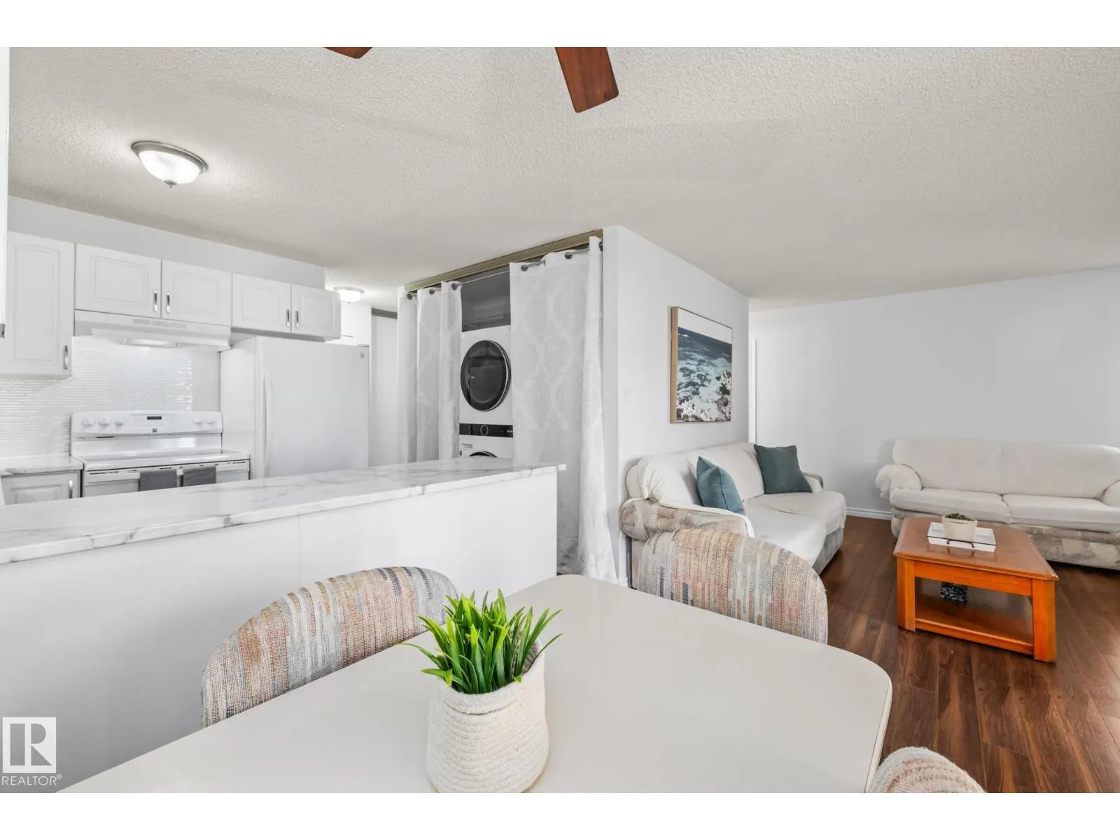 27 PINEVIEW HORIZON VG