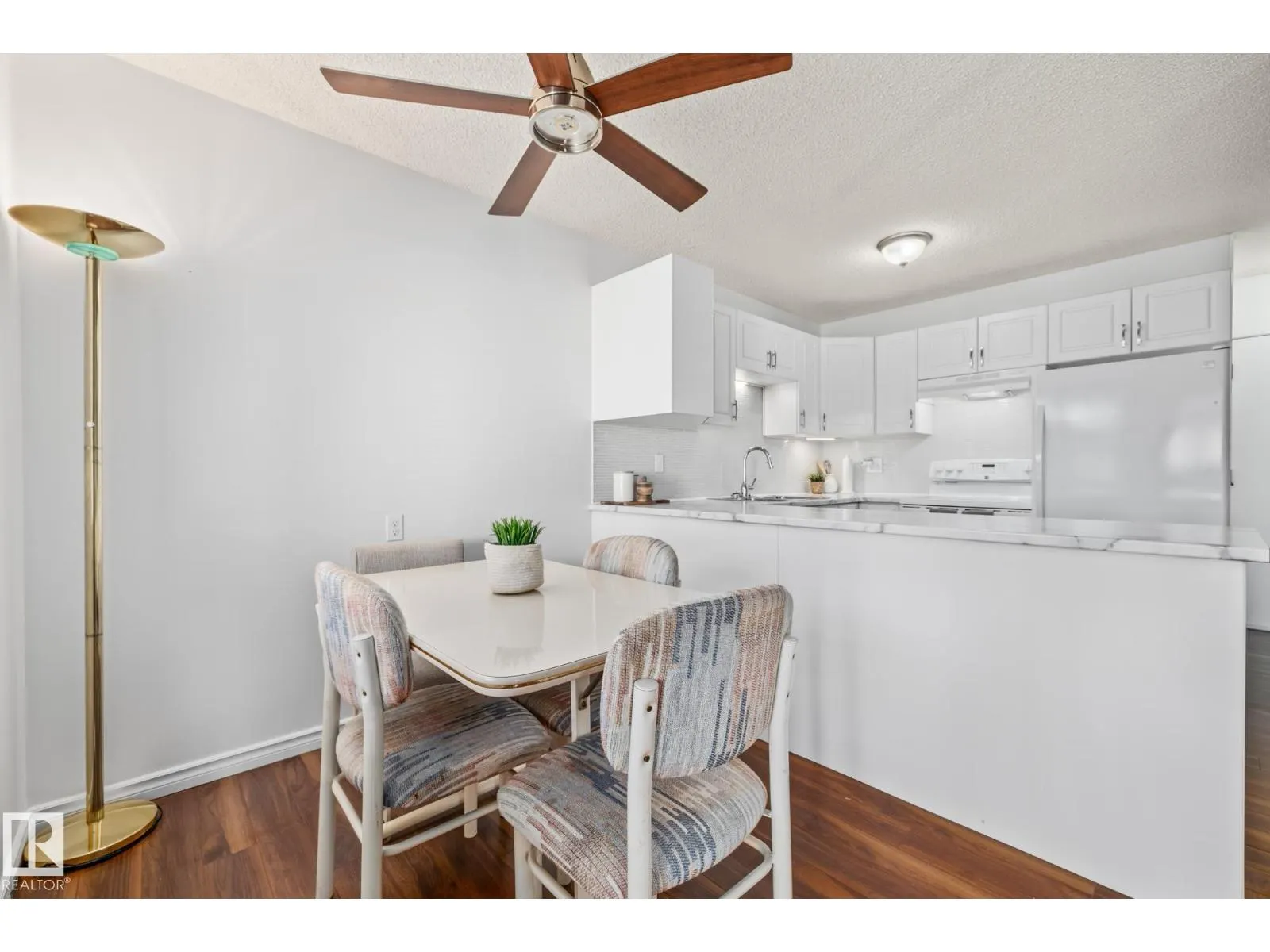 27 PINEVIEW HORIZON VG