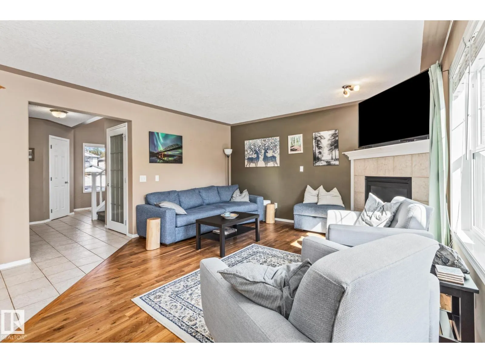 101 Naples WY