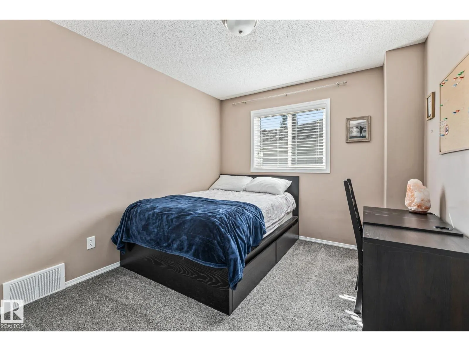 101 Naples WY