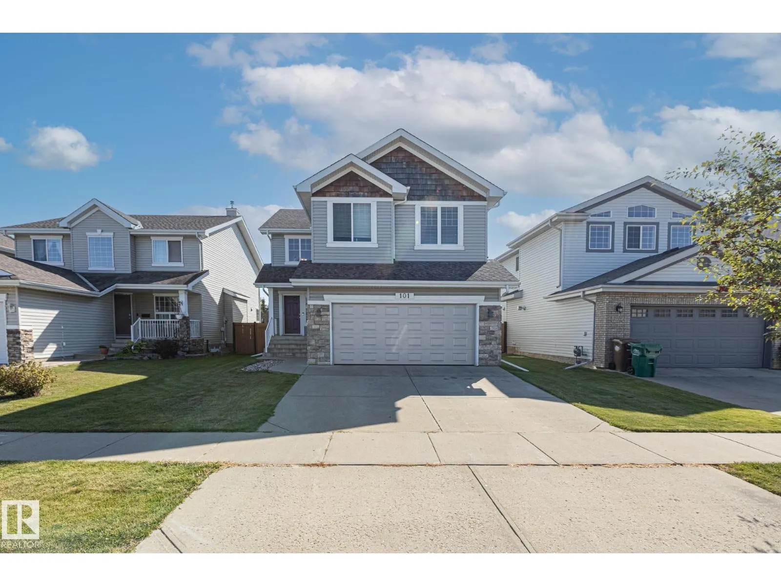 101 Naples WY