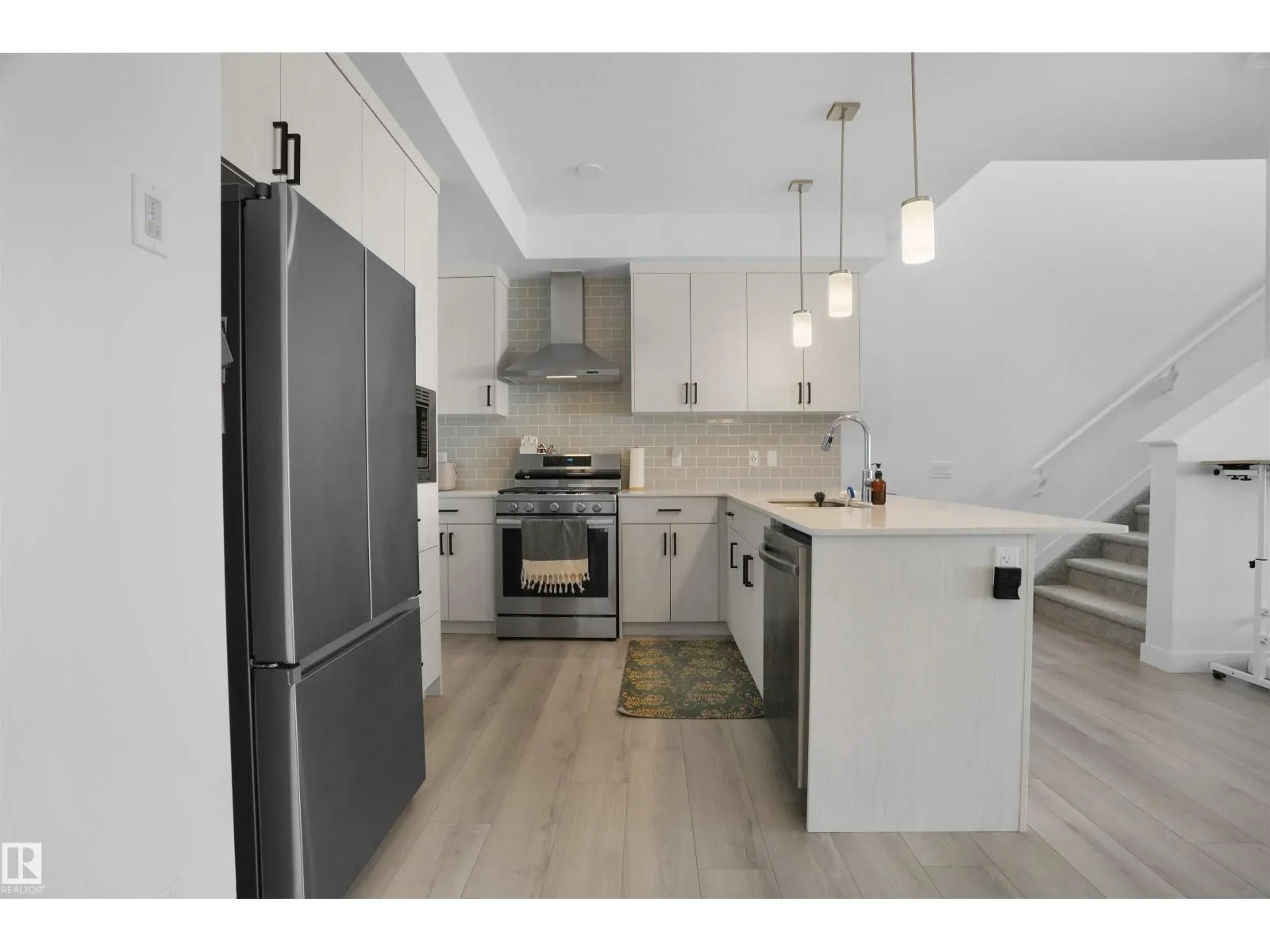 17732 73 ST NW