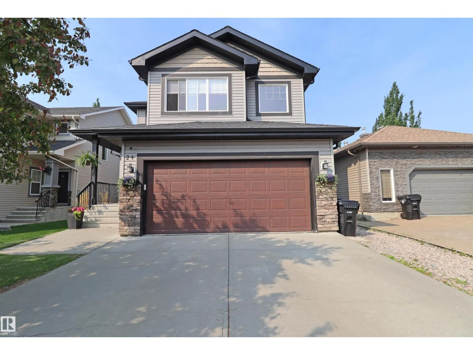 24 Henderson LD