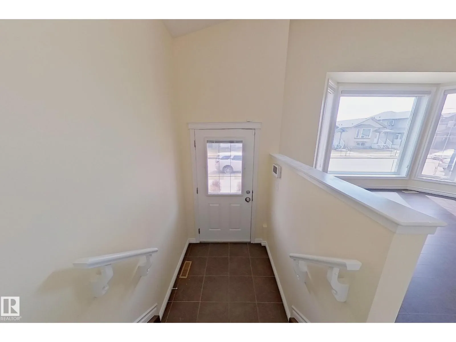 1126 36A AV NW