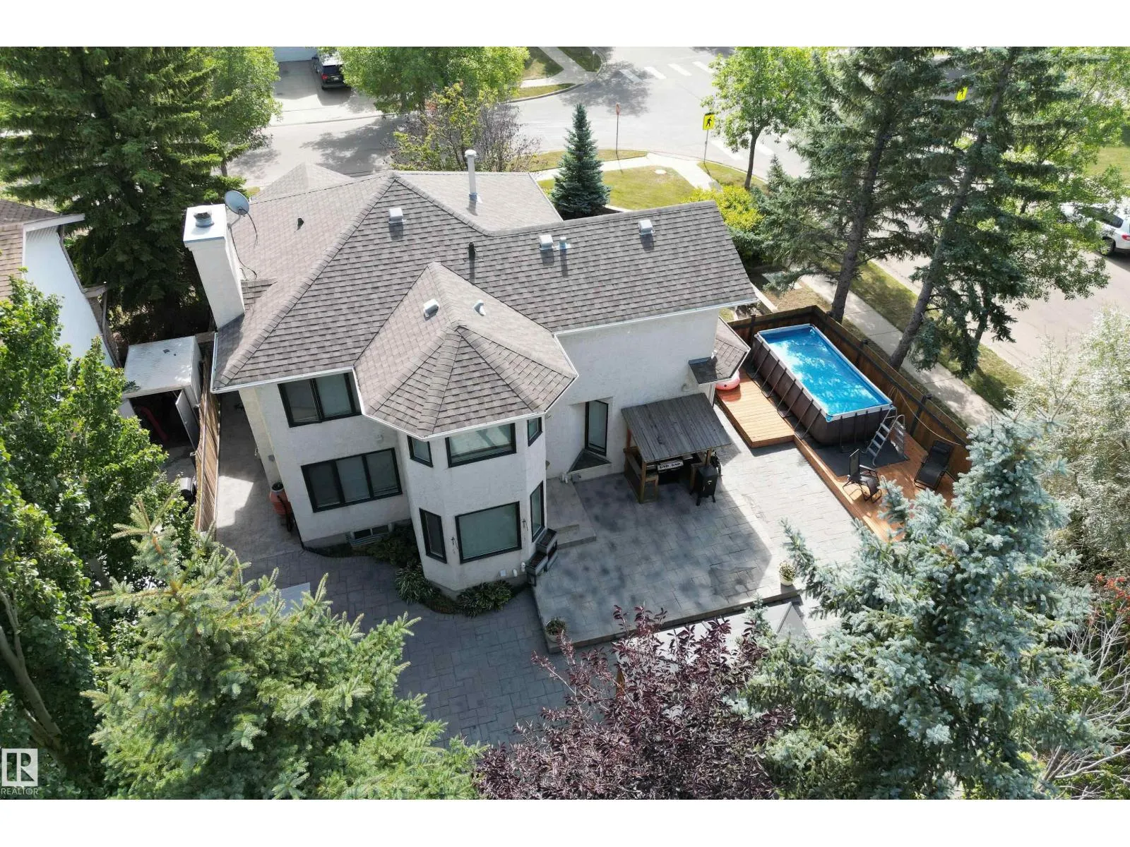 89 DUFFERIN ST