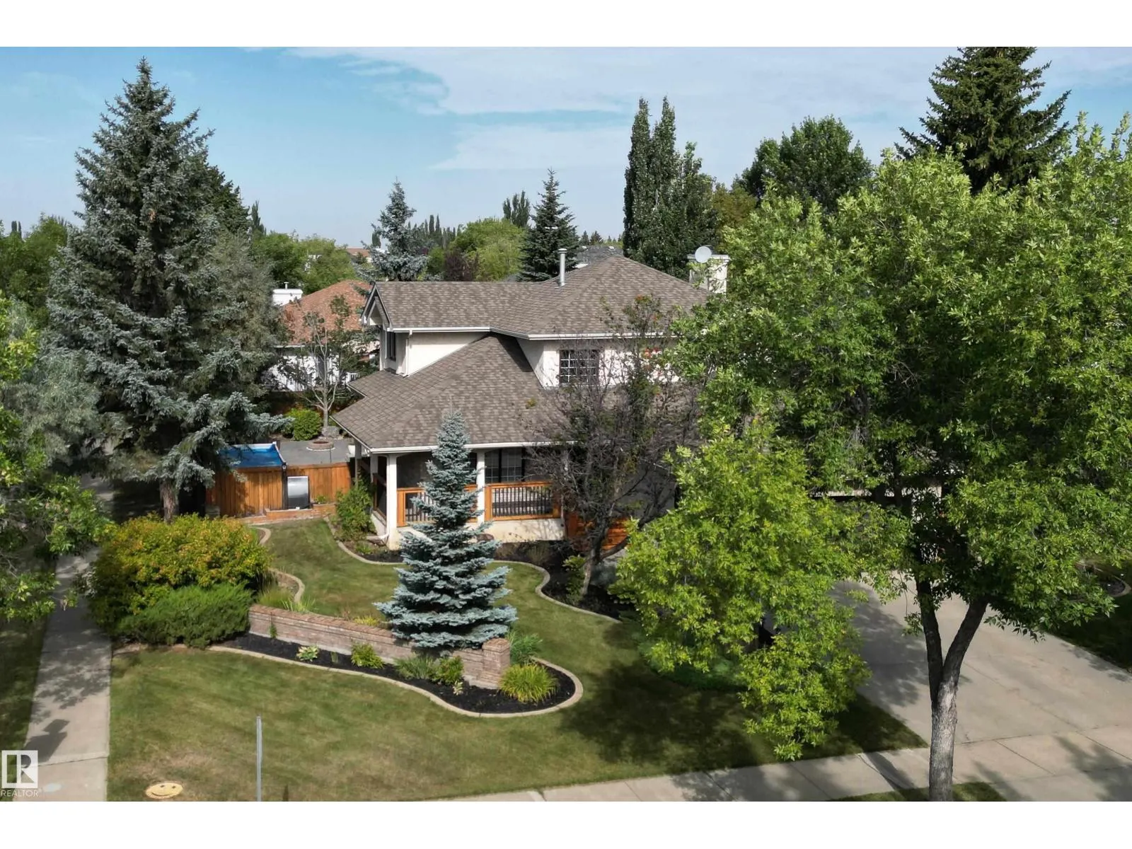 89 DUFFERIN ST