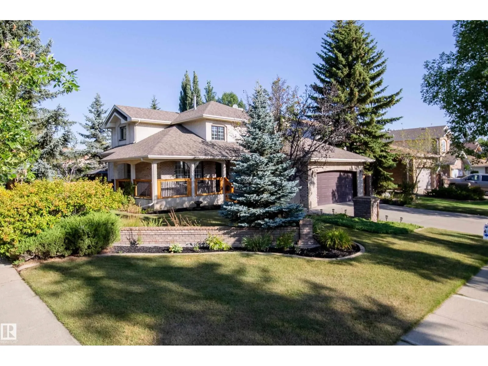 89 DUFFERIN ST