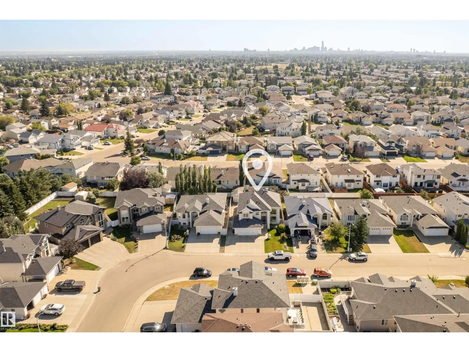 8615 159A AV NW