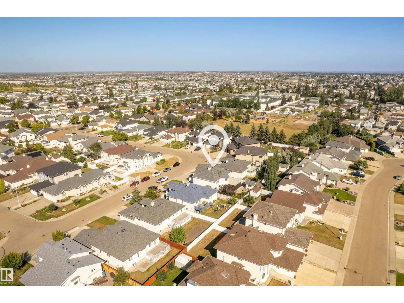 8615 159A AV NW