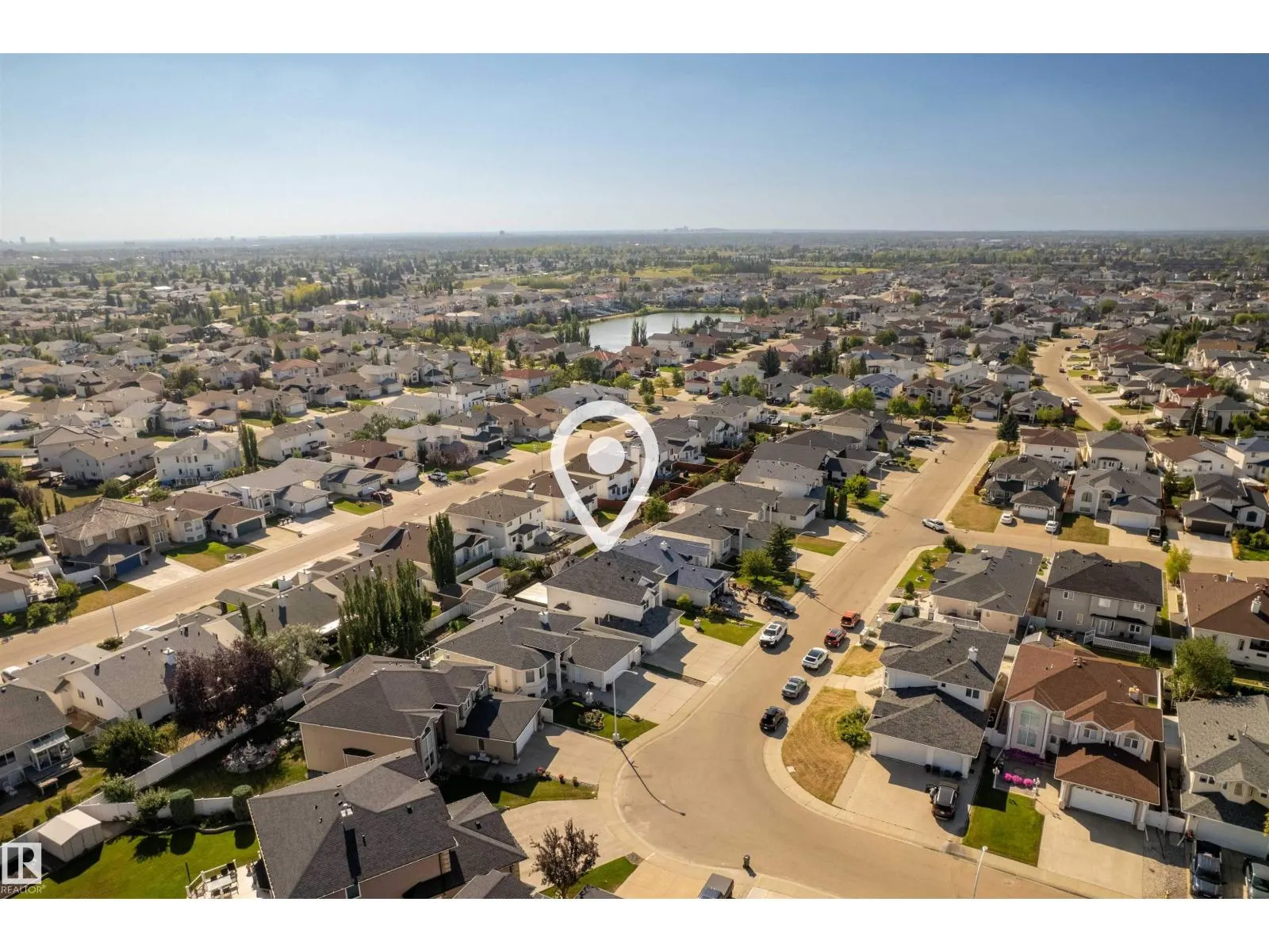 8615 159A AV NW