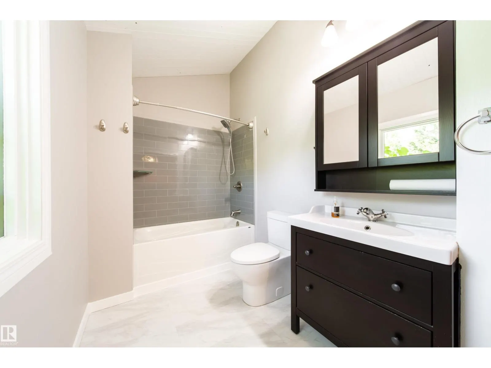 #43 54222 RGE ROAD 25