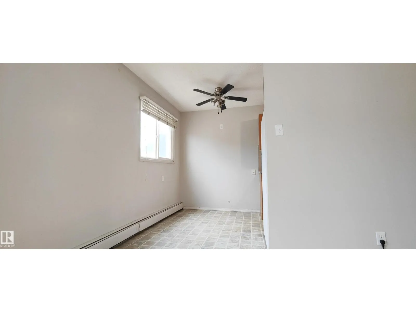 #207 10815 83 AV NW