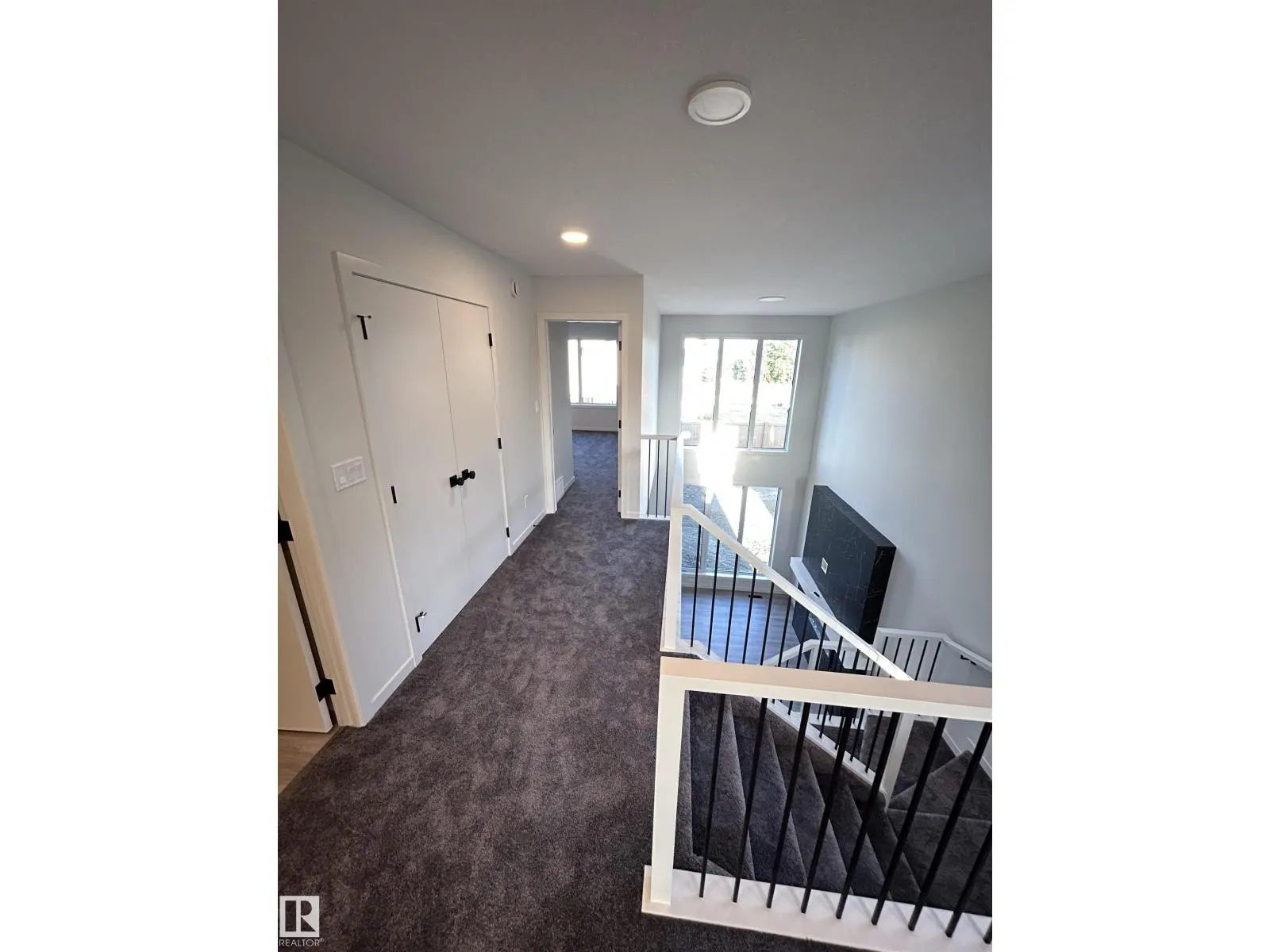 2203 158 ST SW