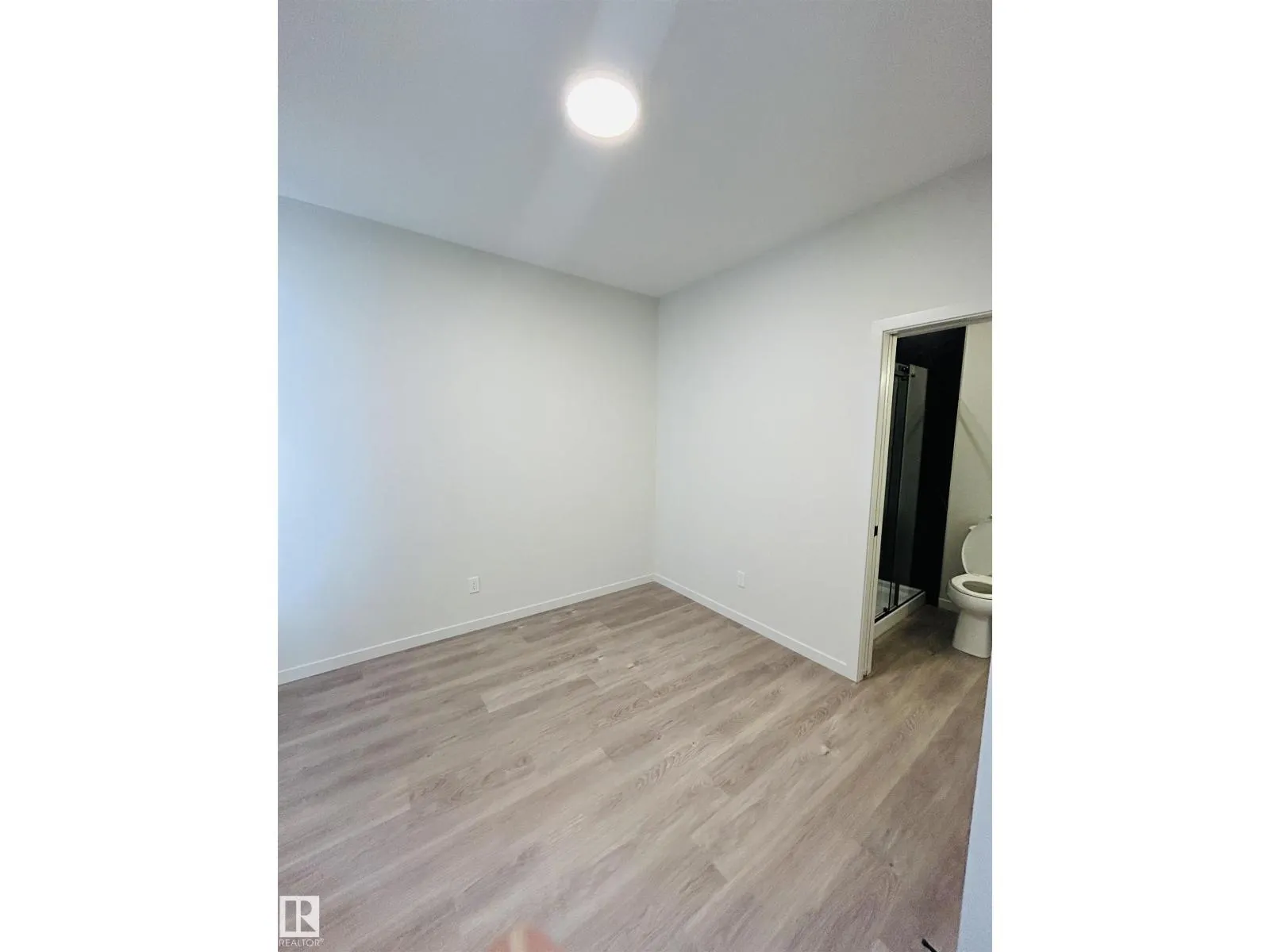 2203 158 ST SW