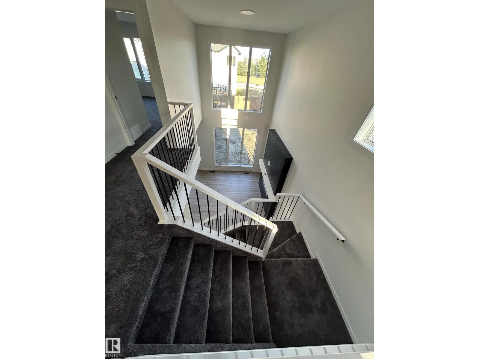 2203 158 ST SW