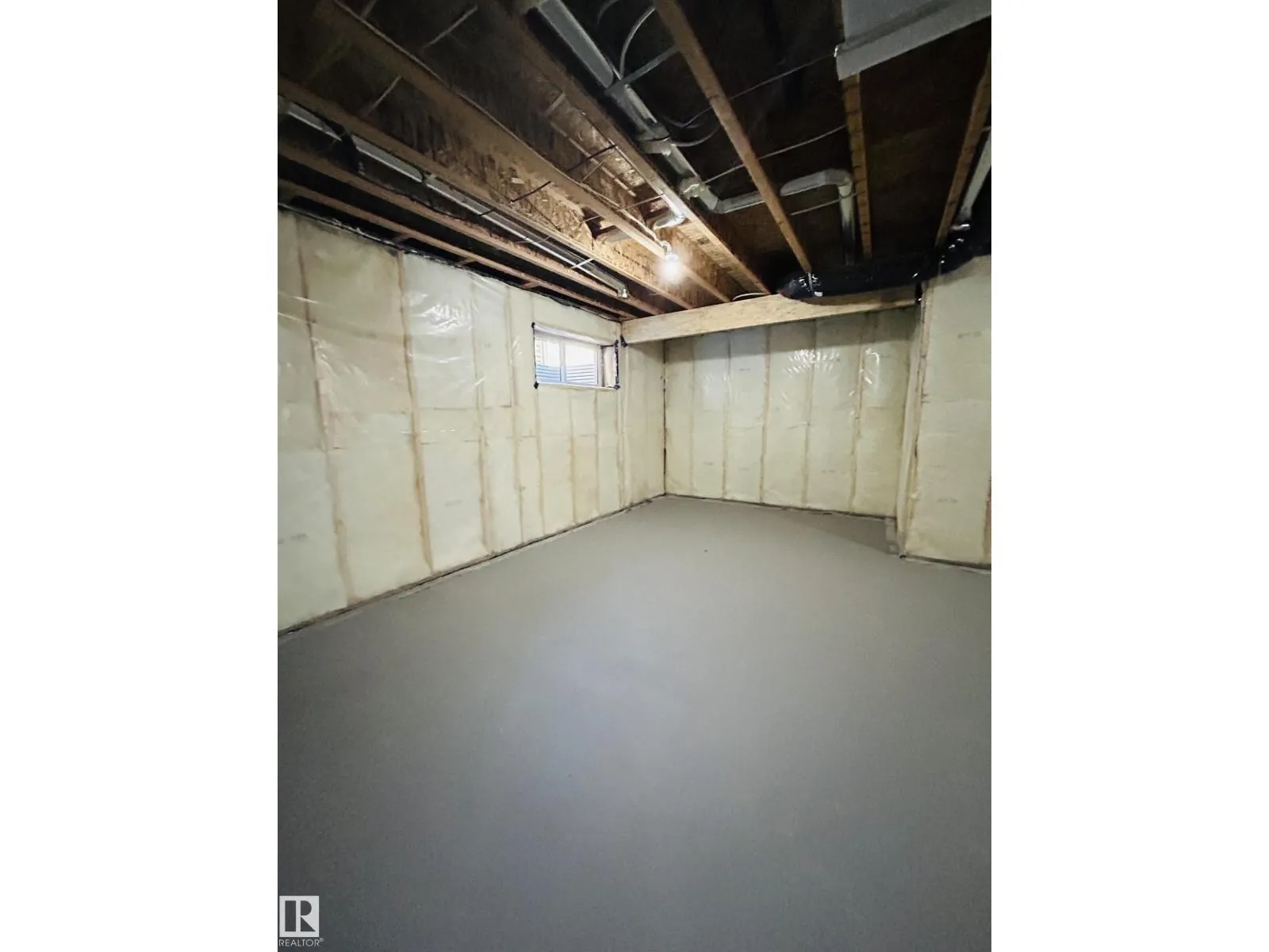 2203 158 ST SW