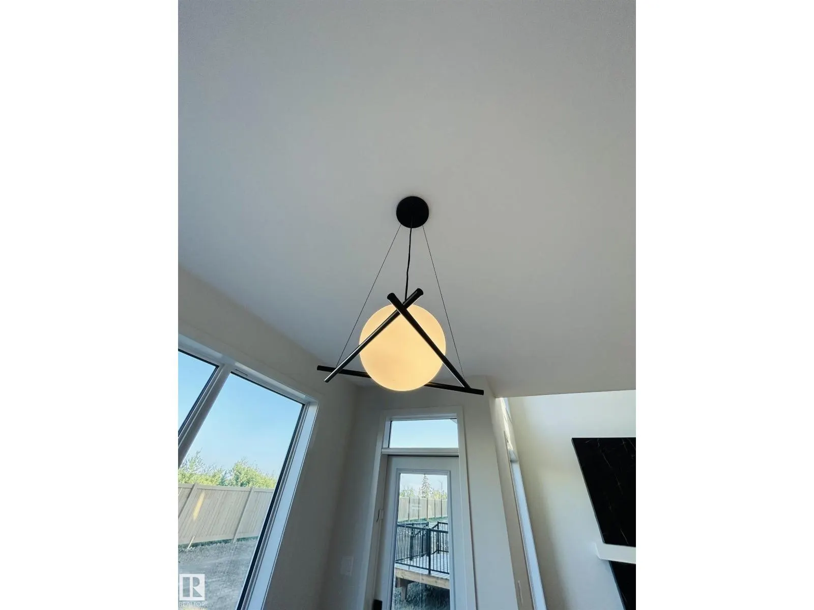 2203 158 ST SW