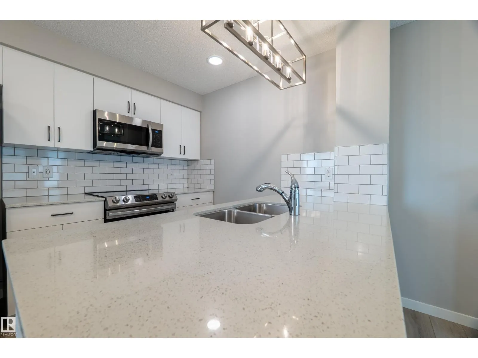 #78 17832 78 ST NW