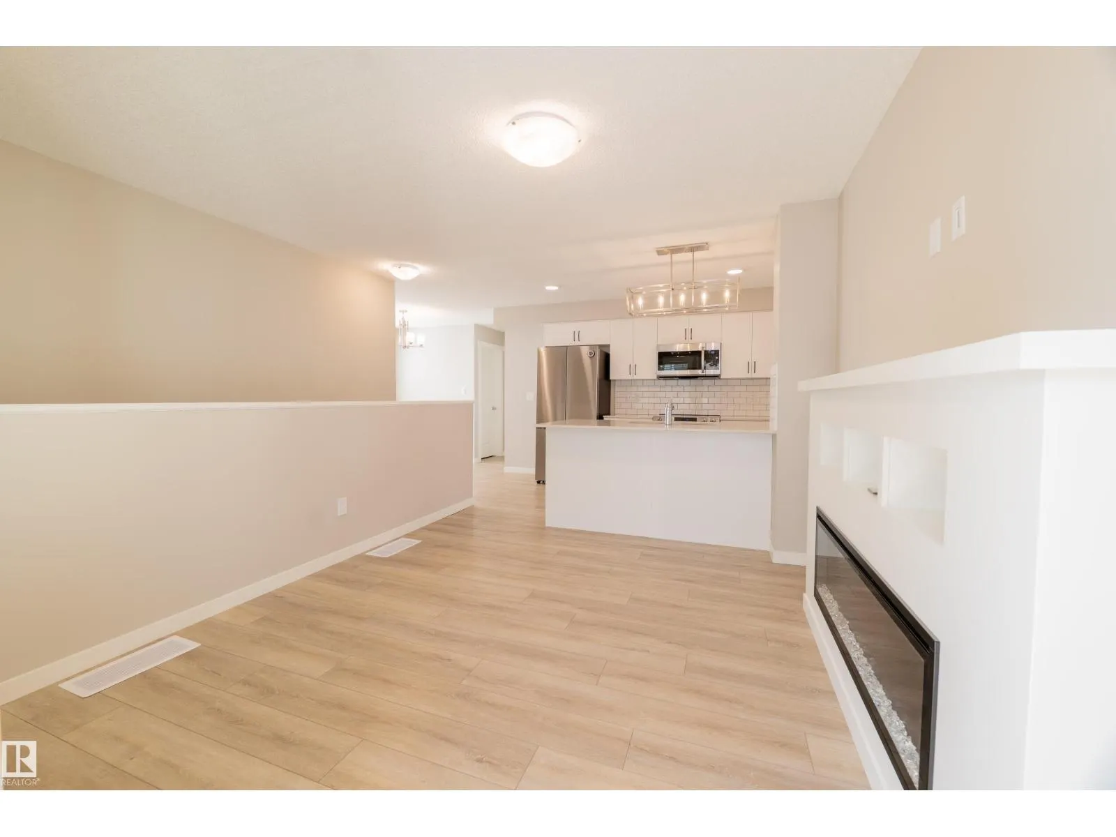 #78 17832 78 ST NW