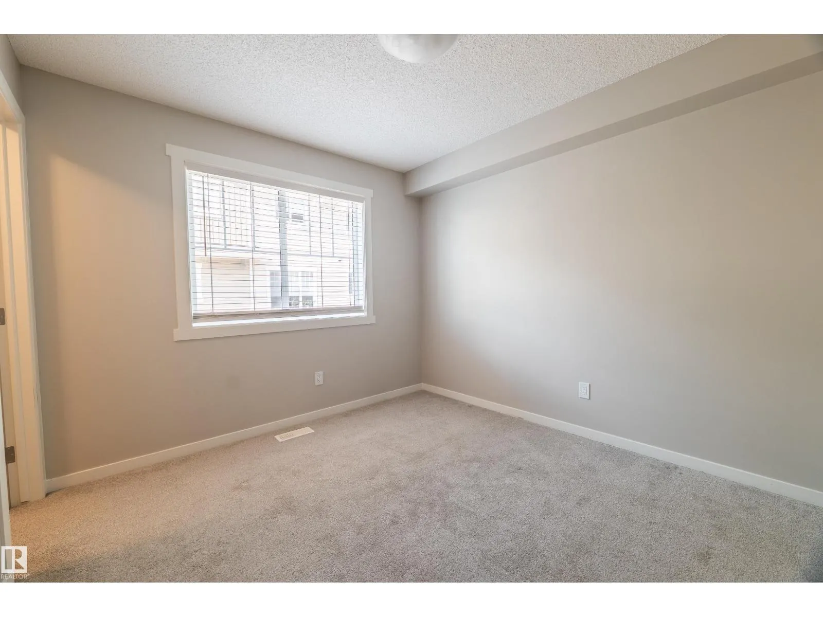#78 17832 78 ST NW
