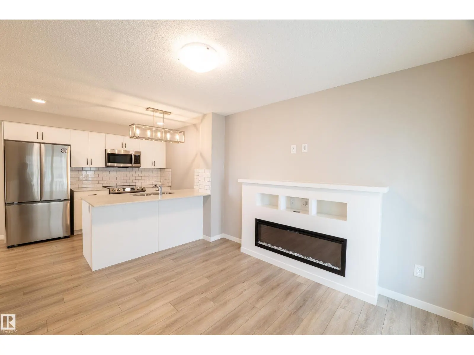 #78 17832 78 ST NW